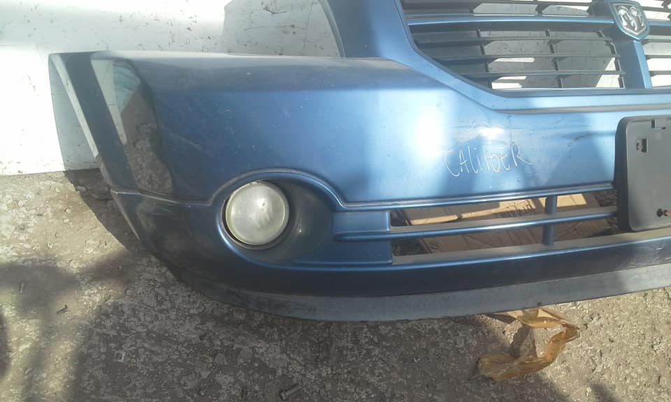 PARACHOQUES DELANTERO DODGE CALIBER 2007 AL 2012